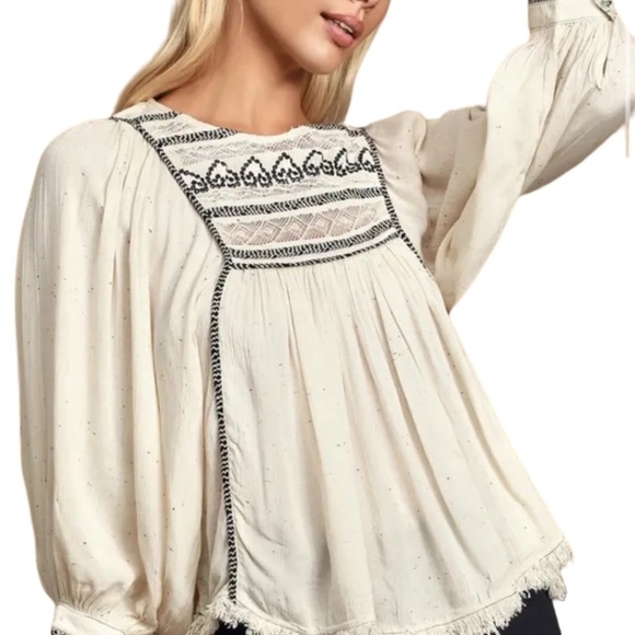 Free People Tops - Free PEOPLE Cyprus Avenue Embroidered Top Ivory BOHO Blouse XS